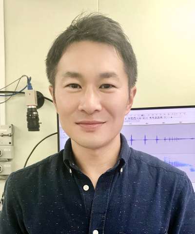 中野　亮